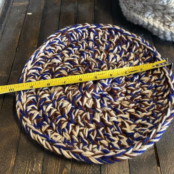 Small Handmade Crochet Round Cat Dog Bed Warm Snuggle Padded Beige - Picture 8 of 9